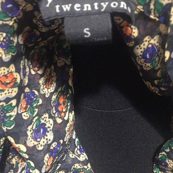 F21, Floral Necktie Ruffled Sleeves Small - Picture 10 of 10